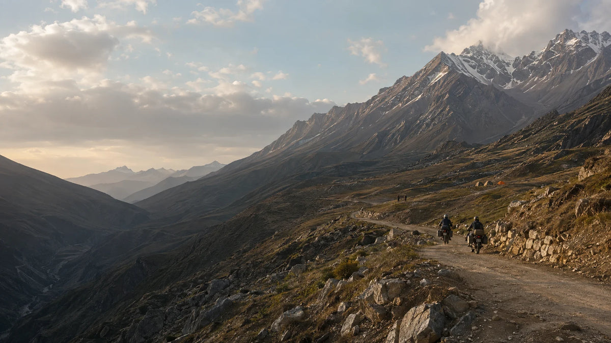 RIDES. TREKS. EXPEDITIONS.