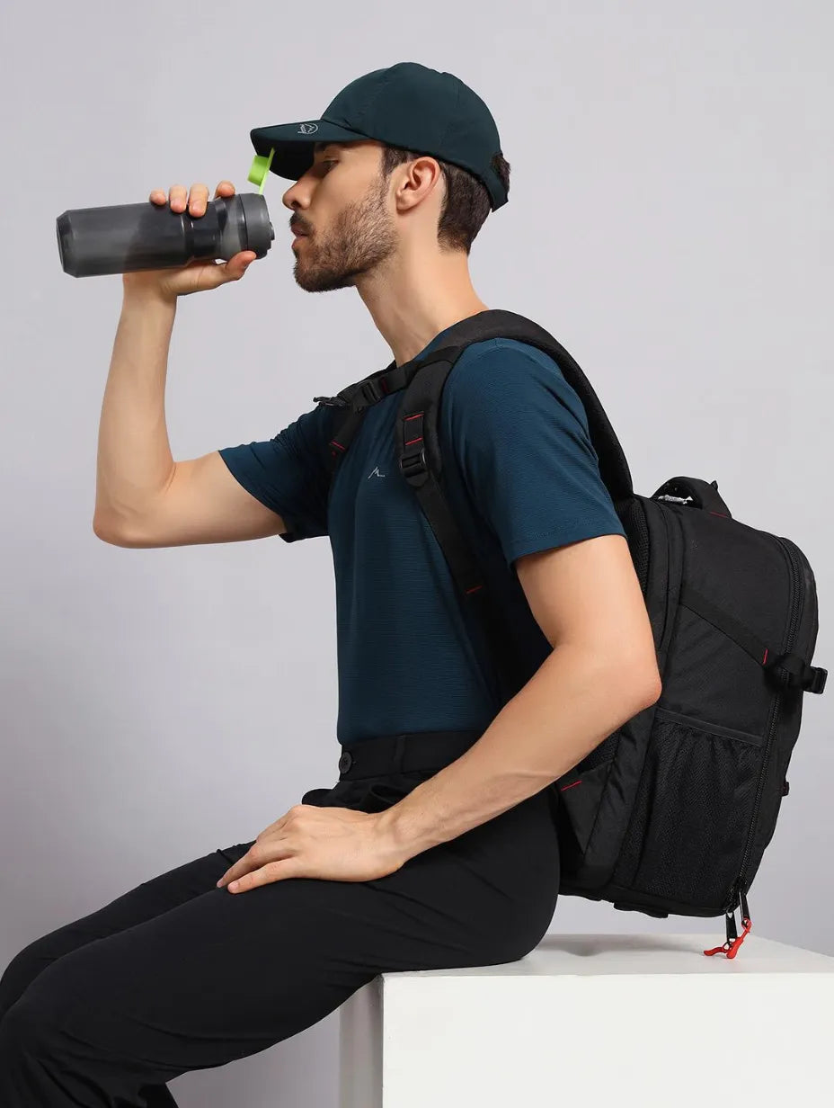 Reccy TrailTuck Cap Frontier Green, lifestyle view