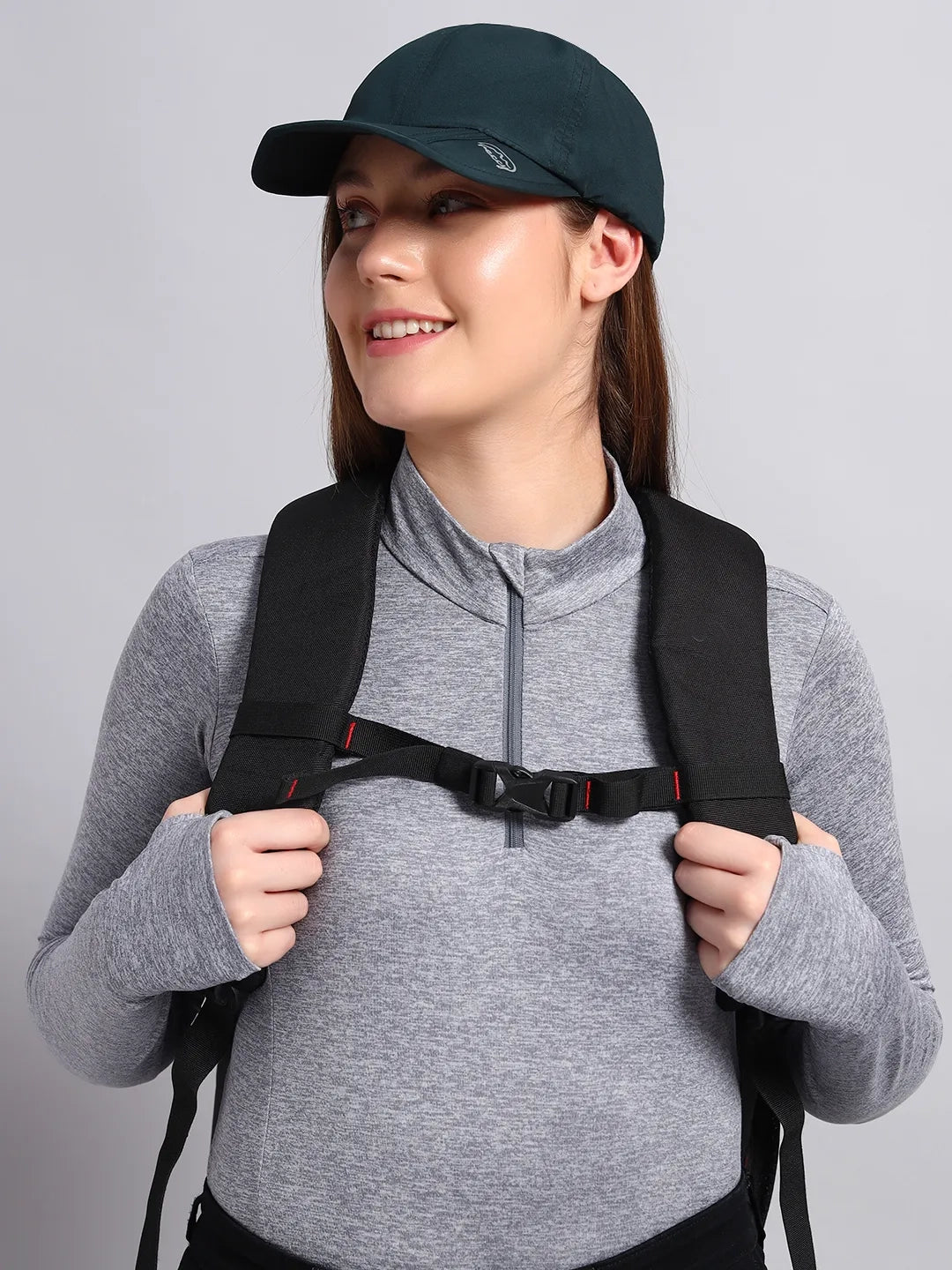 Reccy TrailTuck Cap Frontier Green, lifestyle view