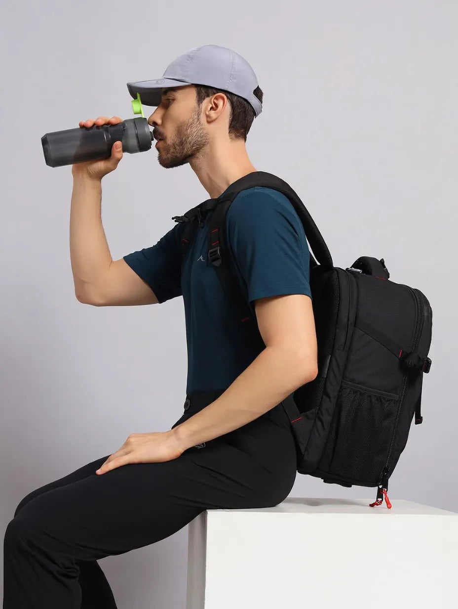 Reccy TrailTuck Cap Light Gray, lifestyle view