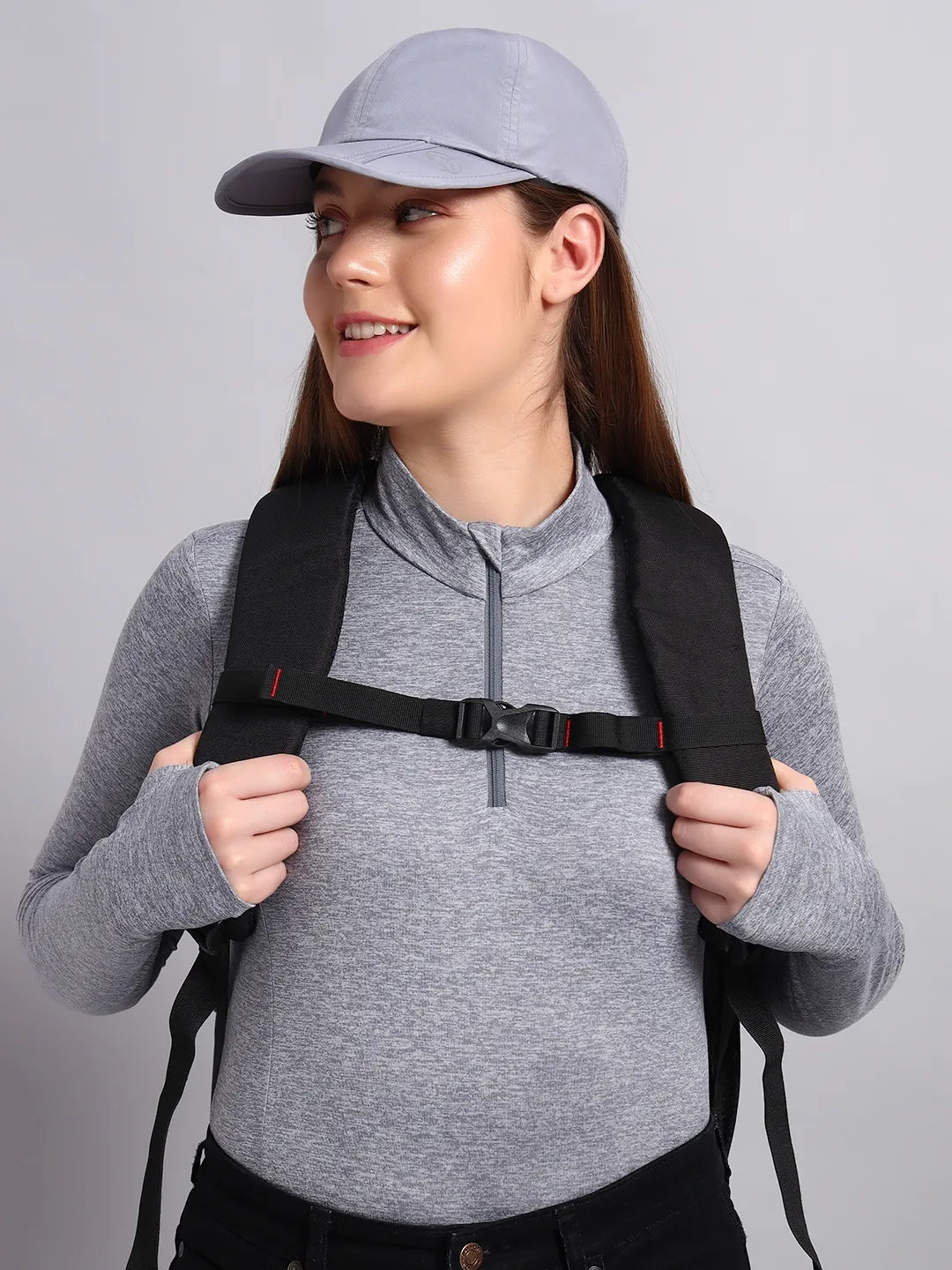 Reccy TrailTuck Cap Light Gray, lifestyle view