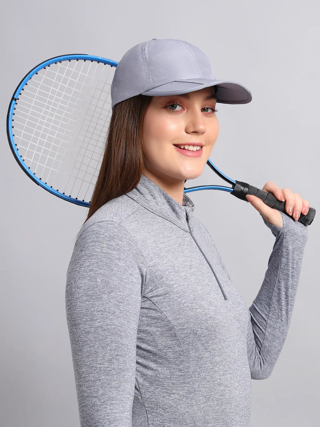 Reccy TrailTuck Cap Light Gray, lifestyle view