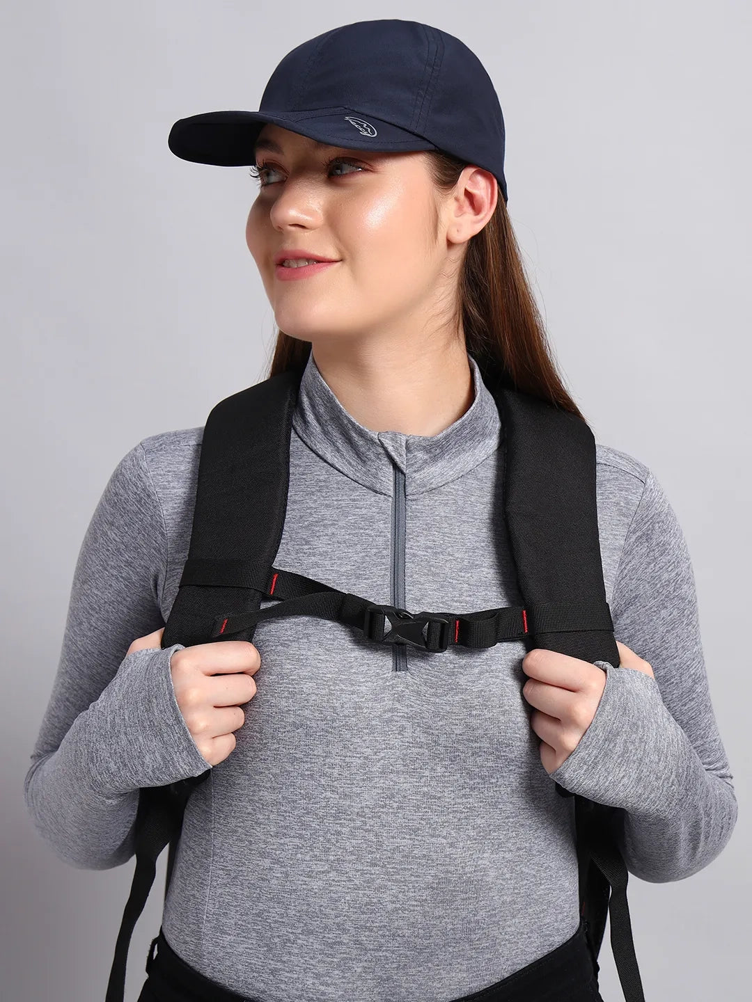 Reccy TrailTuck Cap Navy, lifestyle view
